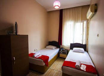 Cicek Palas Otel İzmir Luaran gambar